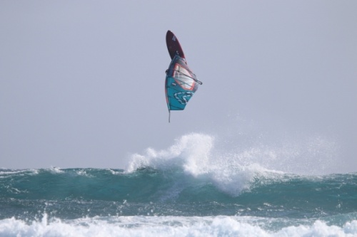 8 Beaufort windsurfing at El Cabezo in El Medano
