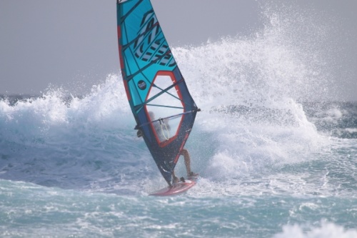 8 Beaufort windsurfing at El Cabezo in El Medano