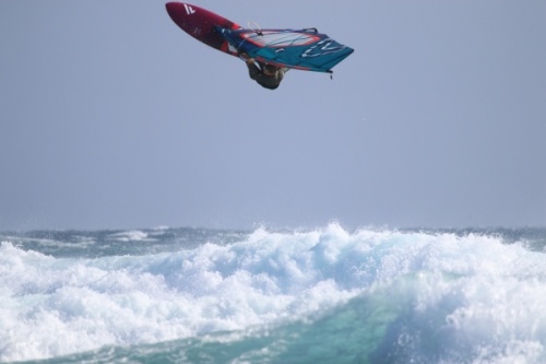 8 Beaufort windsurfing at El Cabezo in El Medano