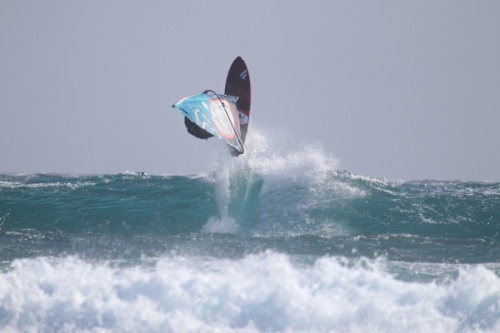 8 Beaufort windsurfing at El Cabezo in El Medano