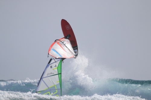 8 Beaufort windsurfing at El Cabezo in El Medano