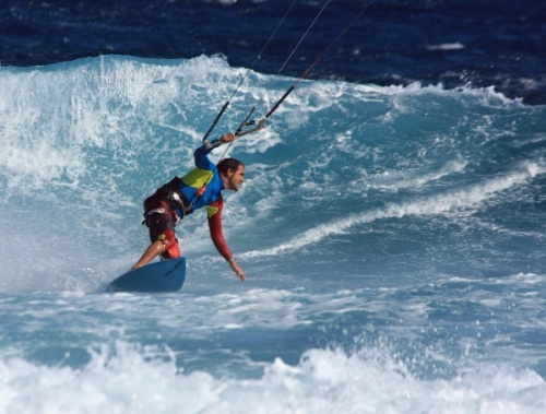 Kitesurfing in El Medano Harbour Wall and El Cabezo 02-12-2012