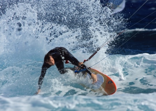 Kitesurfing in El Medano Harbour Wall Muelle 03-12-2012