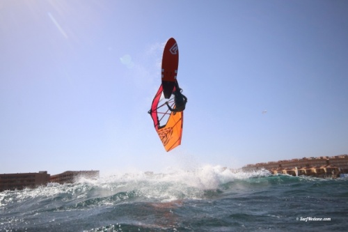 Light wind wave windsurfing at El Cabezo in El Medano Tenerife 13-03-2019