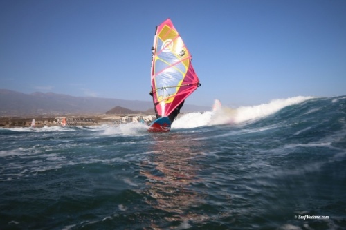Light wind wave windsurfing at El Cabezo in El Medano Tenerife 13-03-2019