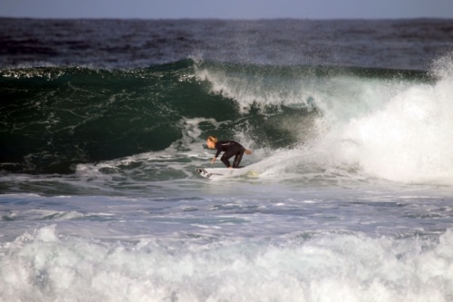Surfing in Las Americas Derecha izquierda surf 07-01-2018