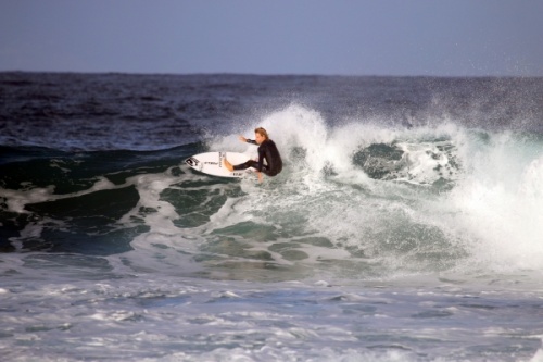 Surfing in Las Americas Derecha izquierda surf 07-01-2018