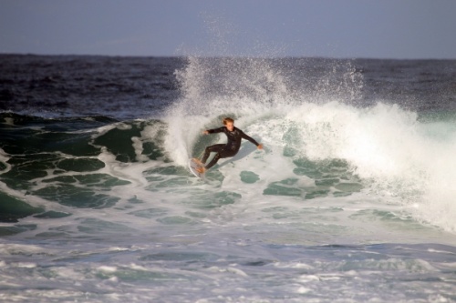 Surfing in Las Americas Derecha izquierda surf 07-01-2018