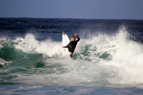 Surfing in Las Americas Derecha izquierda surf 07-01-2018
