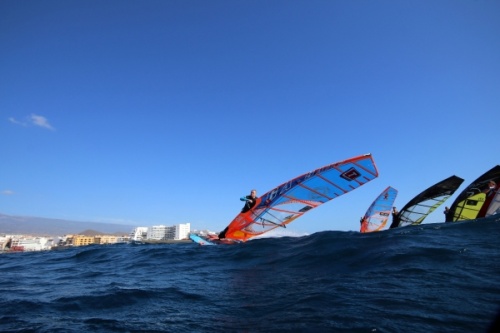 TWS Windsurf Pro Slalom Training 19-01-2016