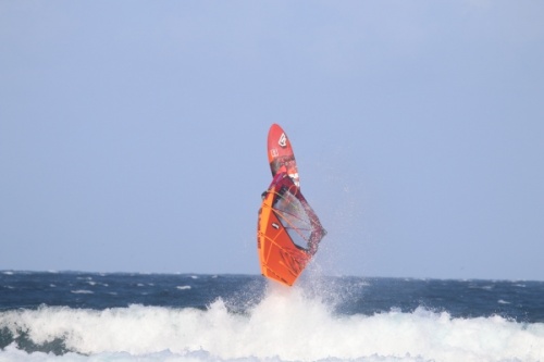 Wave windsurfing at El Cabezo in El Medano Tenerife 26-04-2019
