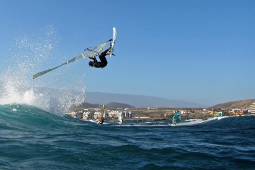 Windsurfing at El Cabezo in El Medano 17-04-2013