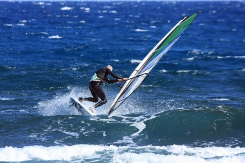 Windsurfing freestyle on El Cabezo by Remko de Zeeuw H-444 on 01-02-2012