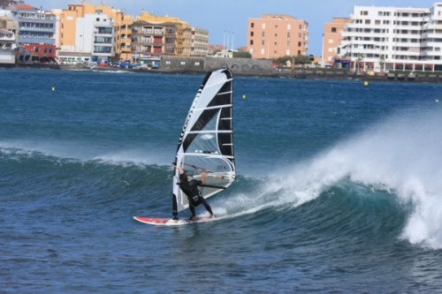 Windsurfing Playa Sur, South Bay in El Medano
