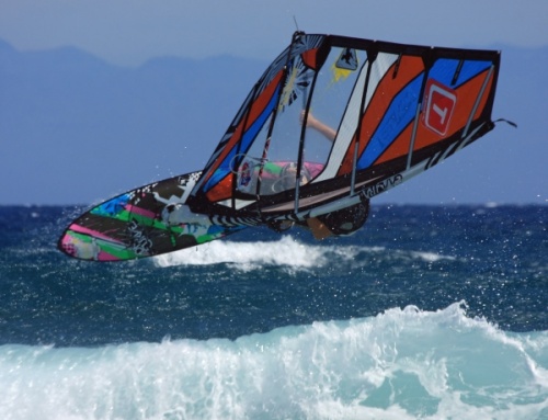 Windsurfing at Playa El Cabezo in El Medano 08-10-2002